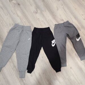 Nike Kids S/7 Jogging Pants Bundle